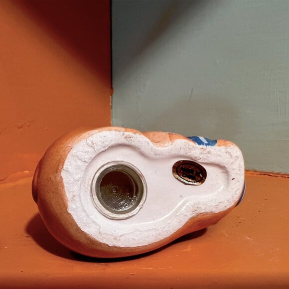 Nesting Snuggling Sleepy Pigs Salt And Pepper Shakers | Vintage Hand Painted - Picture 13 of 15